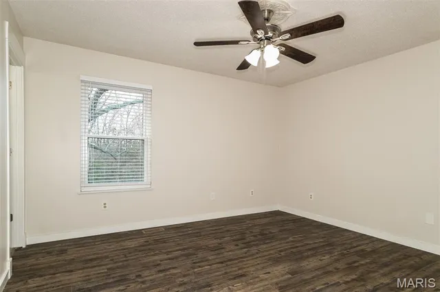 $2,440 | 2557 Tricia Lane, High Ridge, MO 63049