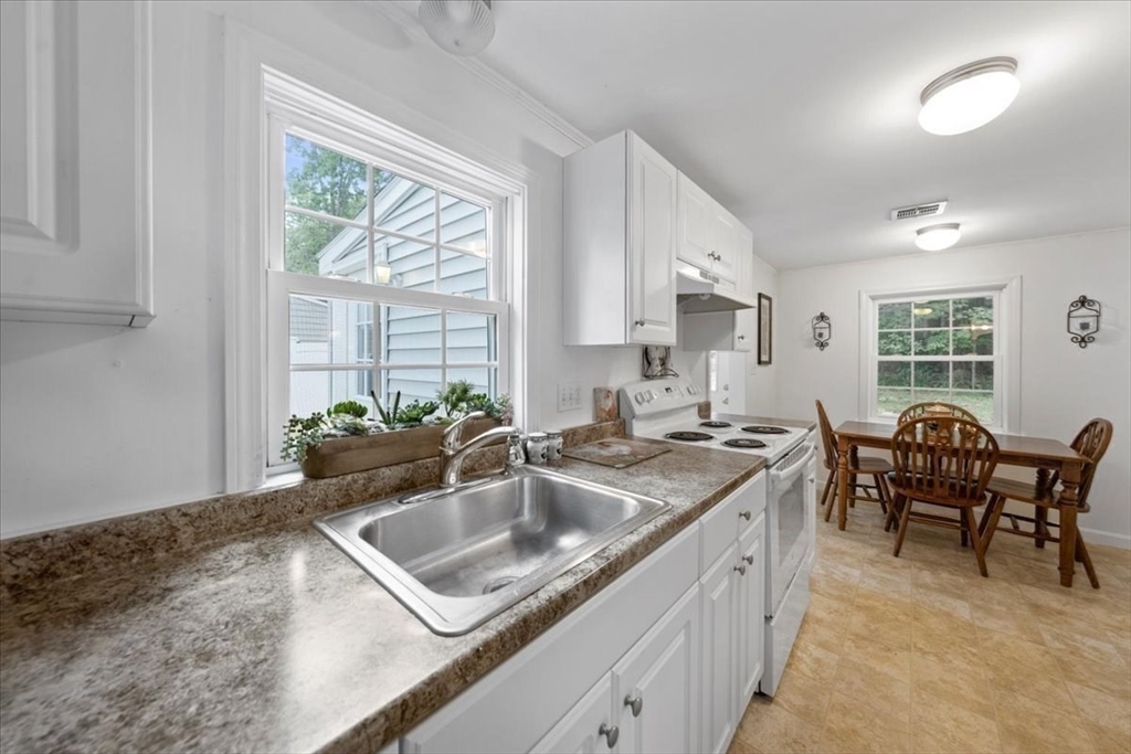 18 A Hammond Road Natick, MA 01760 - Photo 14 of 26 Gallery Image 14