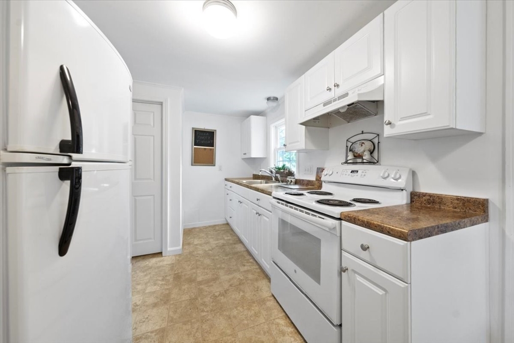 18 A Hammond Road Natick, MA 01760 - Photo 17 of 26 Gallery Image 17