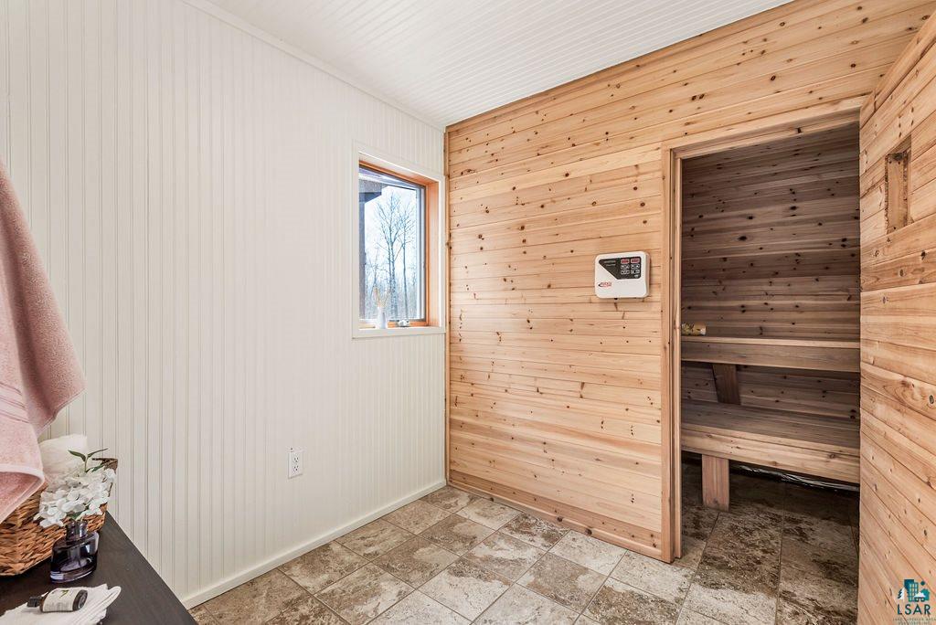 4236 Lindahl Road Hermantown, MN 55811 - Photo 29 of 40 Gallery Image 29