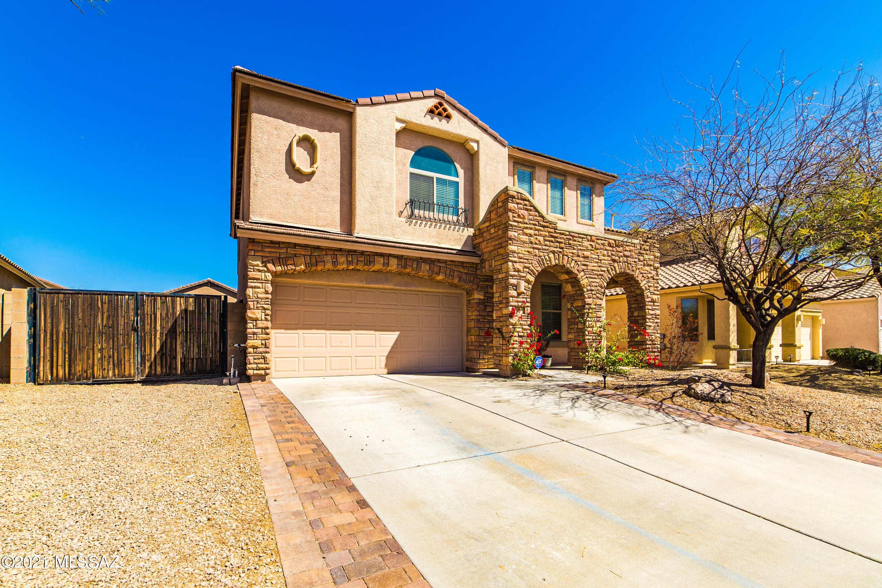 12890 Bloomington Loop Tucson, AZ 85755 - Photo 1 of 43