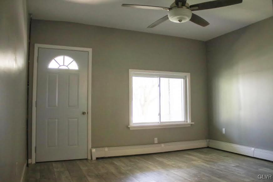 825 Spring Street Bethlehem, PA 18018 - Photo 3 of 21