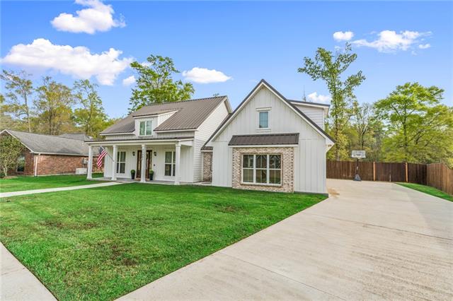 21041 April Lane Livingston, LA 70754 - Photo 2 of 34