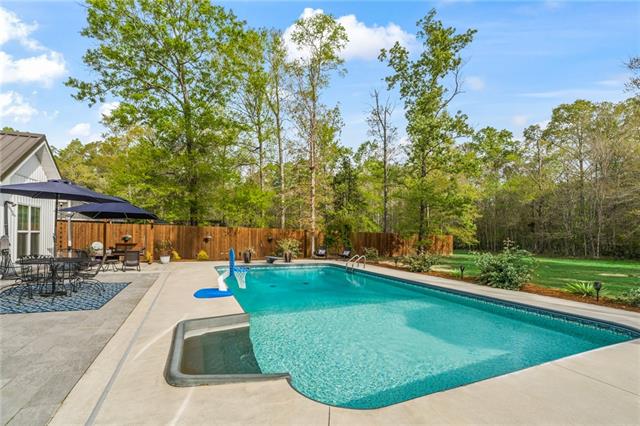 21041 April Lane Livingston, LA 70754 - Photo 5 of 34
