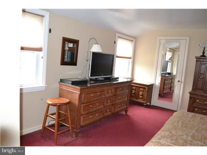 123 Morton Road Springfield, PA 19064 - Photo 13 of 20 Bedroom - Main