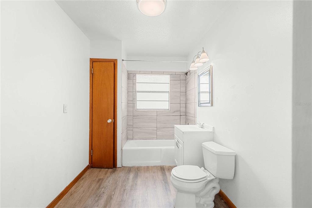 14024 County Road 757 Webster, FL 33597 - Photo 11 of 48