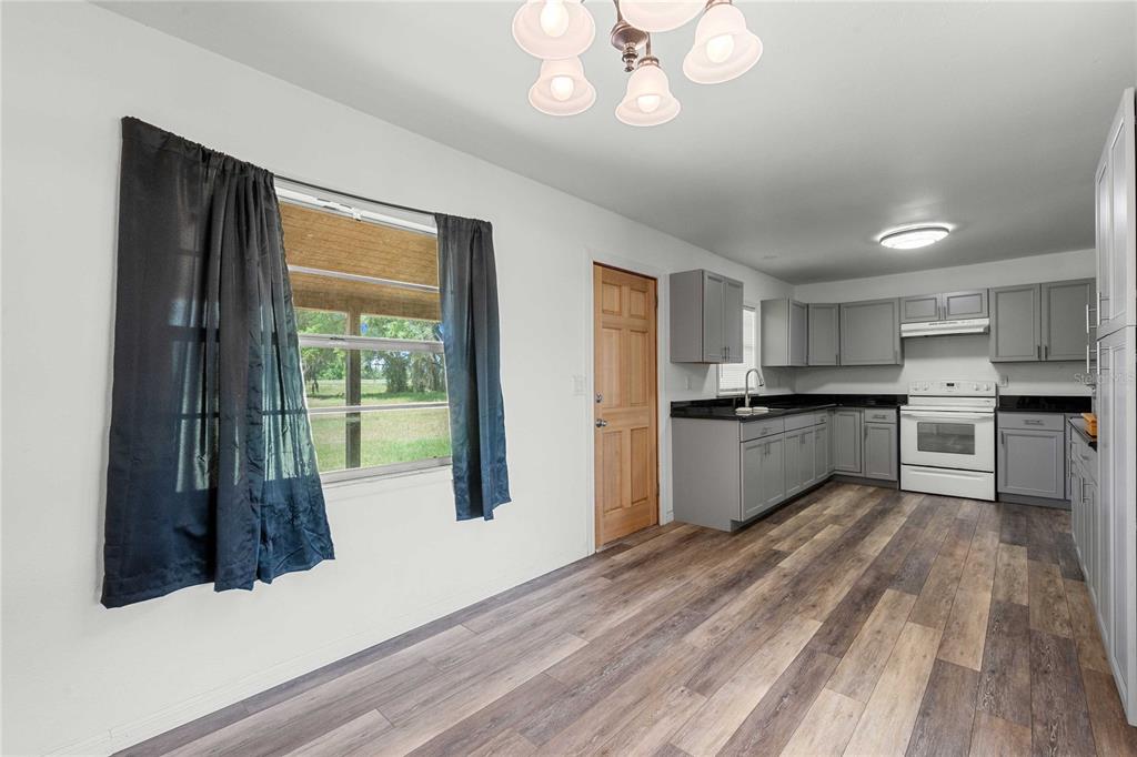 14024 County Road 757 Webster, FL 33597 - Photo 19 of 48