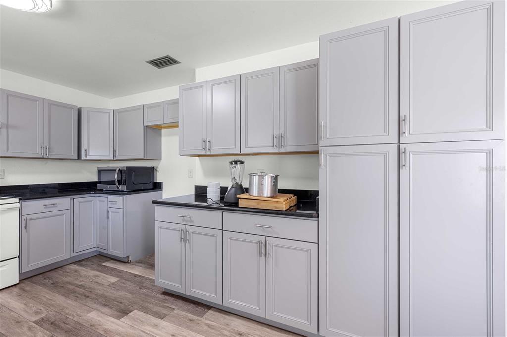 14024 County Road 757 Webster, FL 33597 - Photo 21 of 48