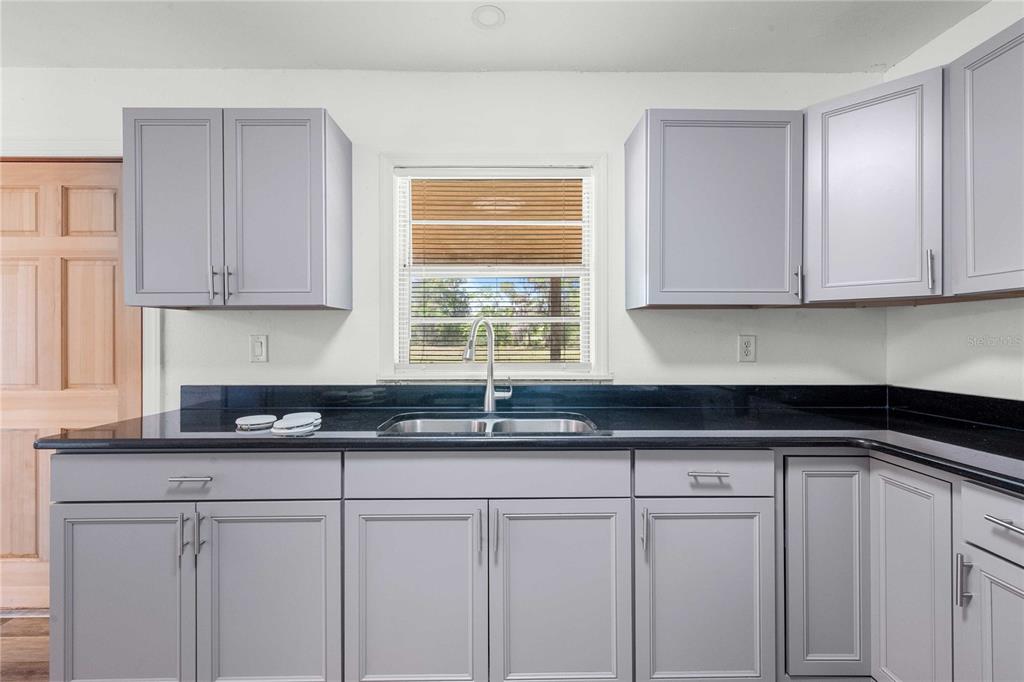 14024 County Road 757 Webster, FL 33597 - Photo 22 of 48