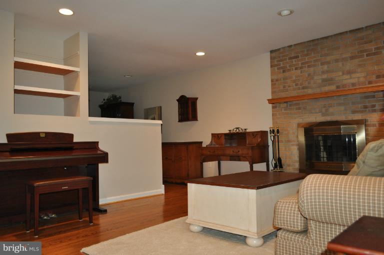 2831 Benson Road Finksburg, MD 21048 - Photo 4 of 17 Living Room from Front Door