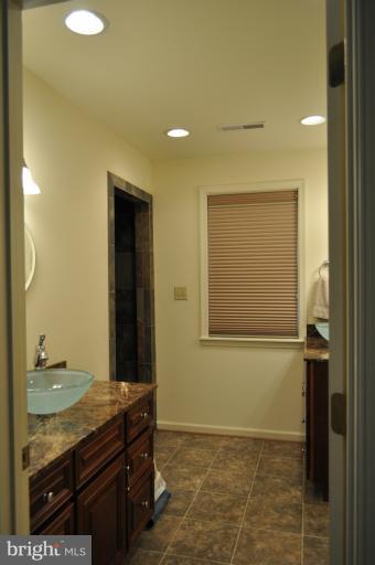 2831 Benson Road Finksburg, MD 21048 - Photo 9 of 17 Bath (Master)