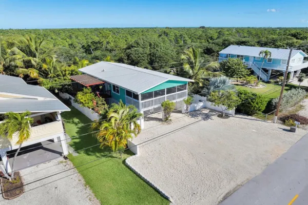 $639,000 | 29313 Coconut Palm Drive, Big Pine Key, FL 33043