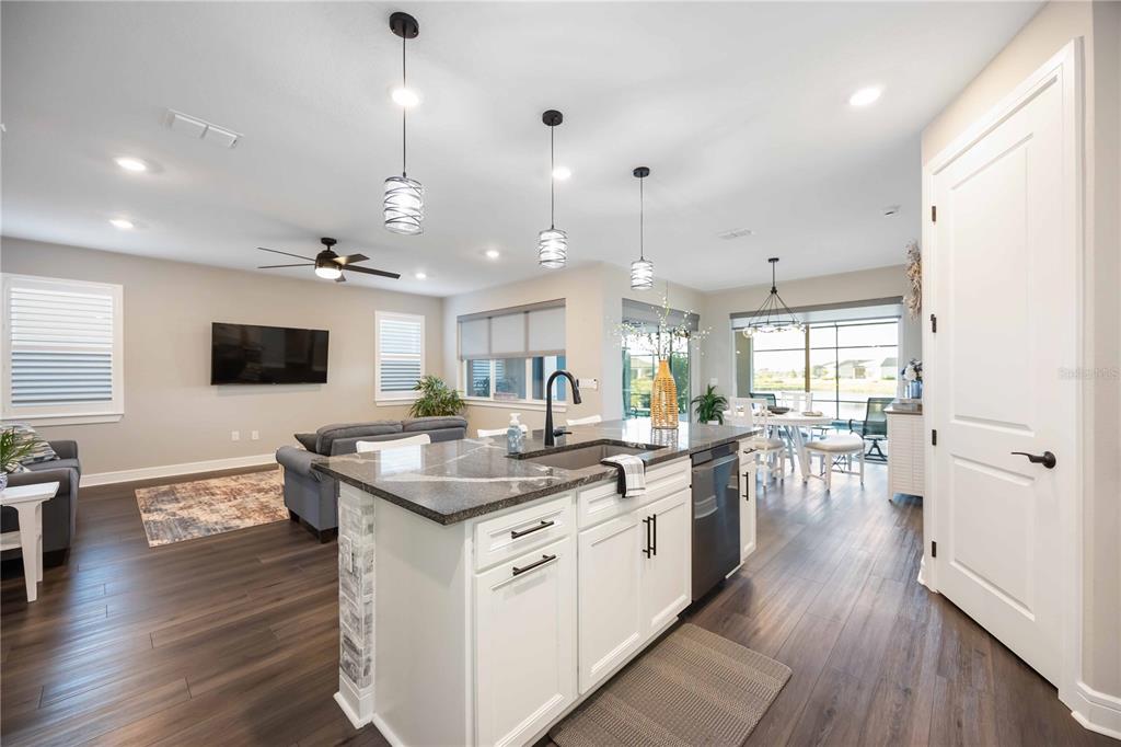 10619 Wynward Way Palmetto, FL 34221 - Photo 15 of 69