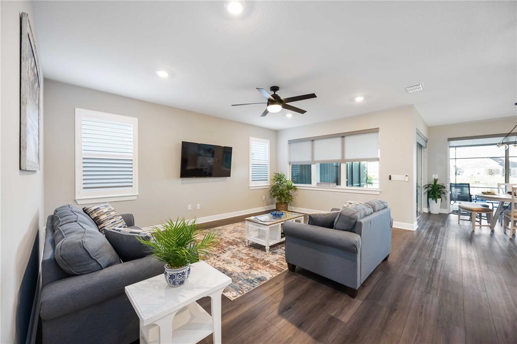 10619 Wynward Way Palmetto, FL 34221 - Photo 8 of 69