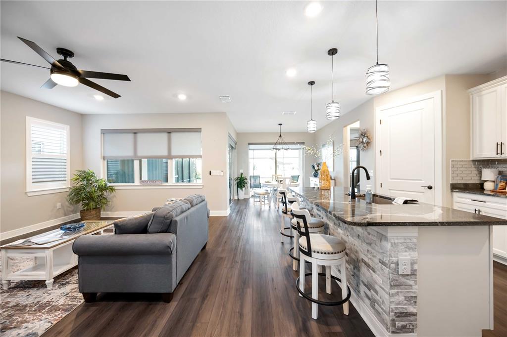 10619 Wynward Way Palmetto, FL 34221 - Photo 9 of 69