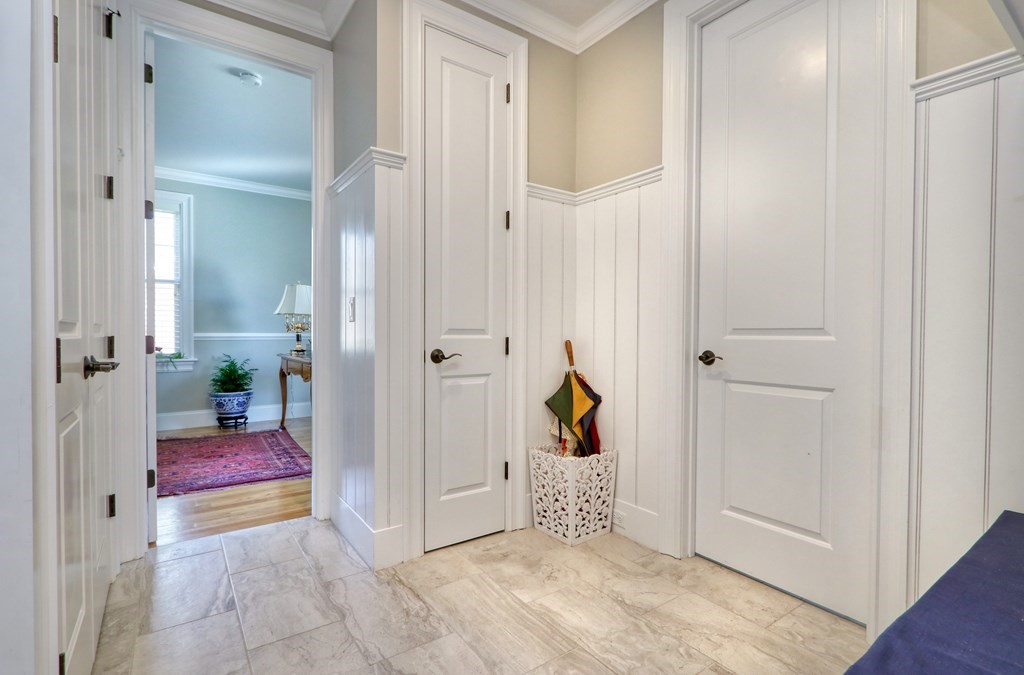 52 Thorpe Road Needham, MA 02494 - Photo 32 of 39