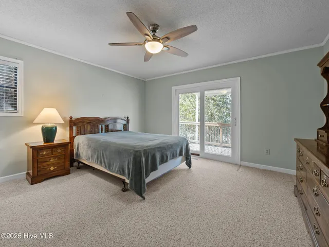 $700,000 | 112 Page Place, Emerald Isle, NC 28594