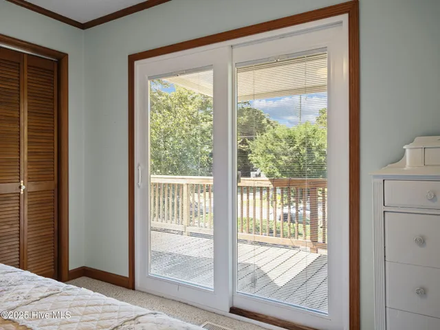 $700,000 | 112 Page Place, Emerald Isle, NC 28594