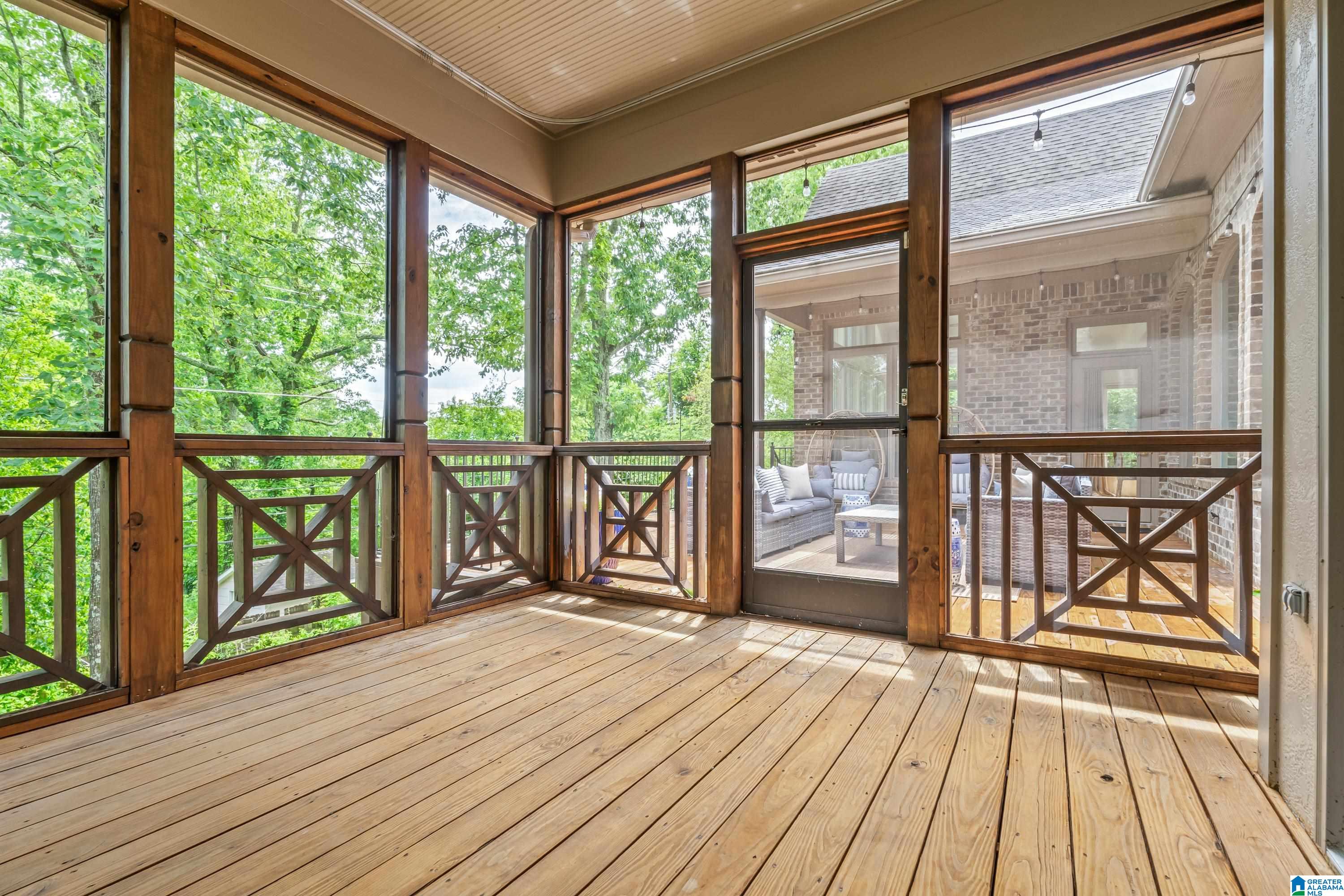 1901 Shades Crest Road Birmingham, AL 35216 - Photo 36 of 93
