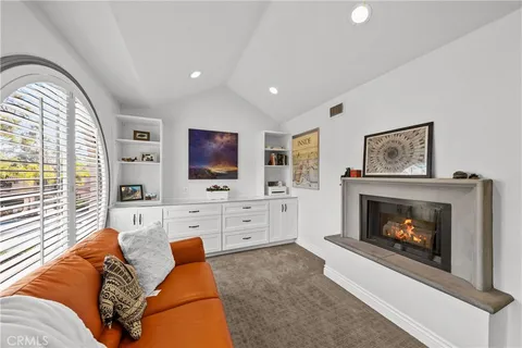$1,699,888 | 903 Muirfield Drive, Newport Beach, CA 92660