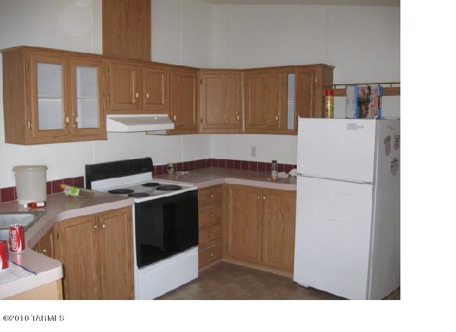 370 North Brahma Road Vail, AZ 85641 - Photo 3 of 4