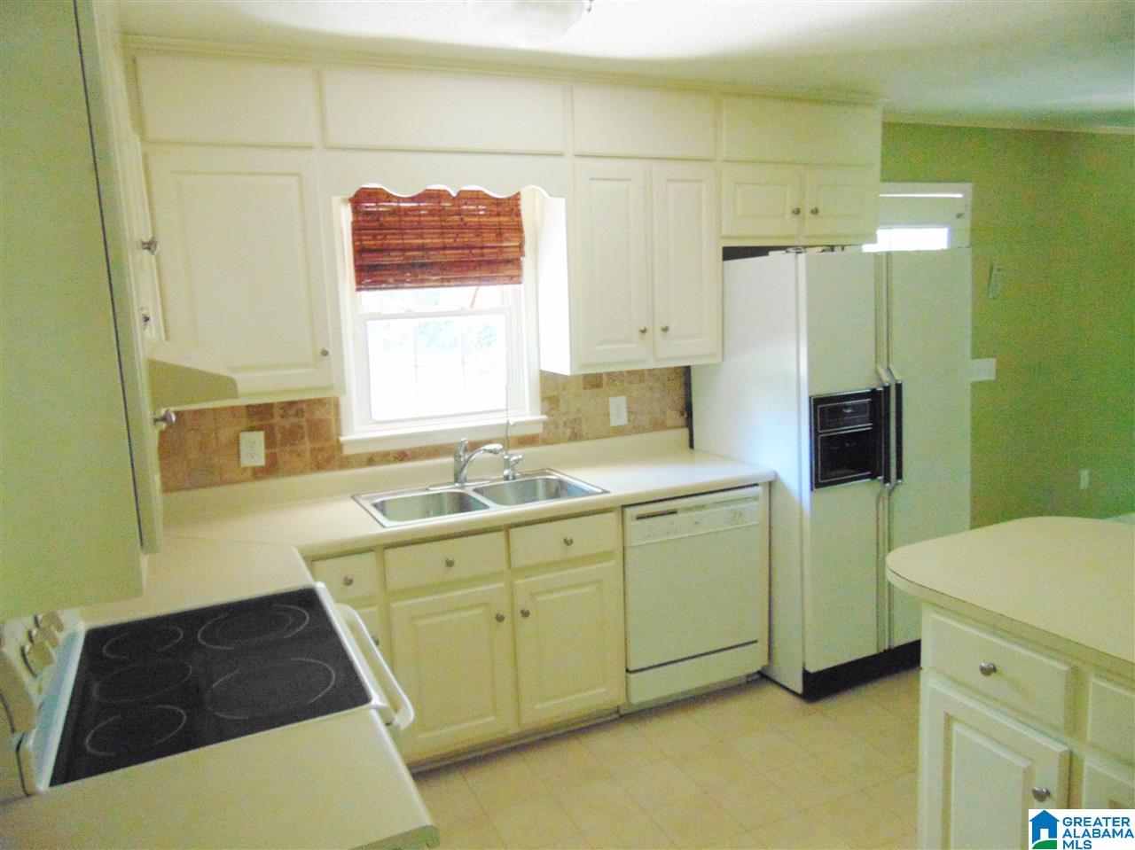 2607 Carmel Road Birmingham, AL 35235 - Photo 2 of 19