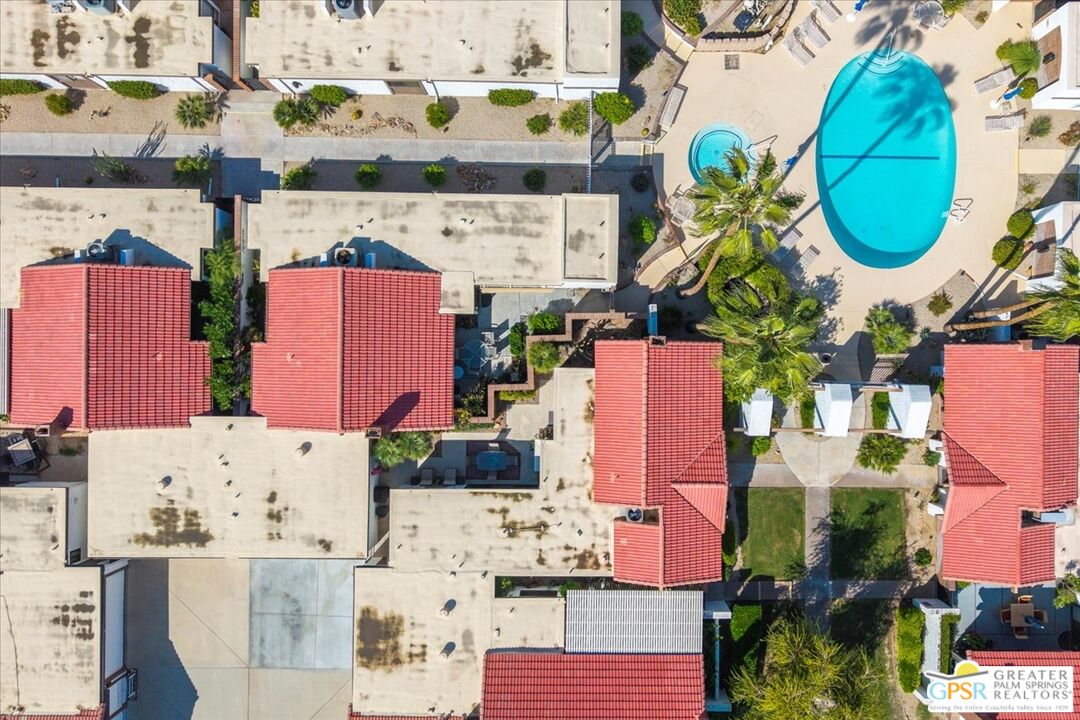 2550 East Miramonte Circle, Unit B Palm Springs, CA 92264 - Photo 45 of 59