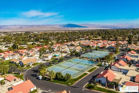 $540,000 | 2550 East Miramonte Circle, Unit B, Palm Springs, CA 92264