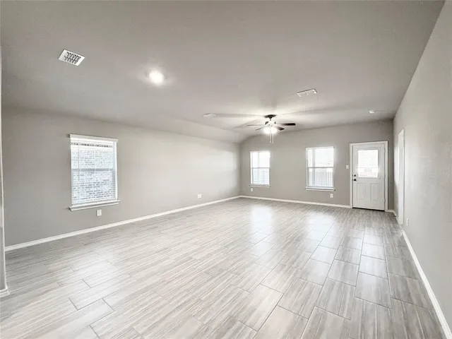 $2,550 | 8420 Hollymead Lane, Fort Worth, TX 76131