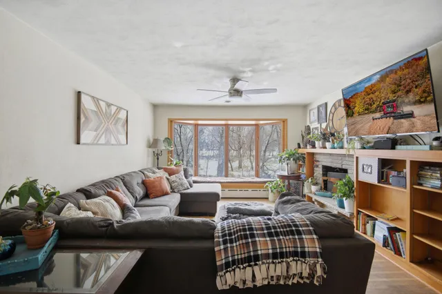 $234,000 | 1500 16th Street Southwest, Austin, MN 55912