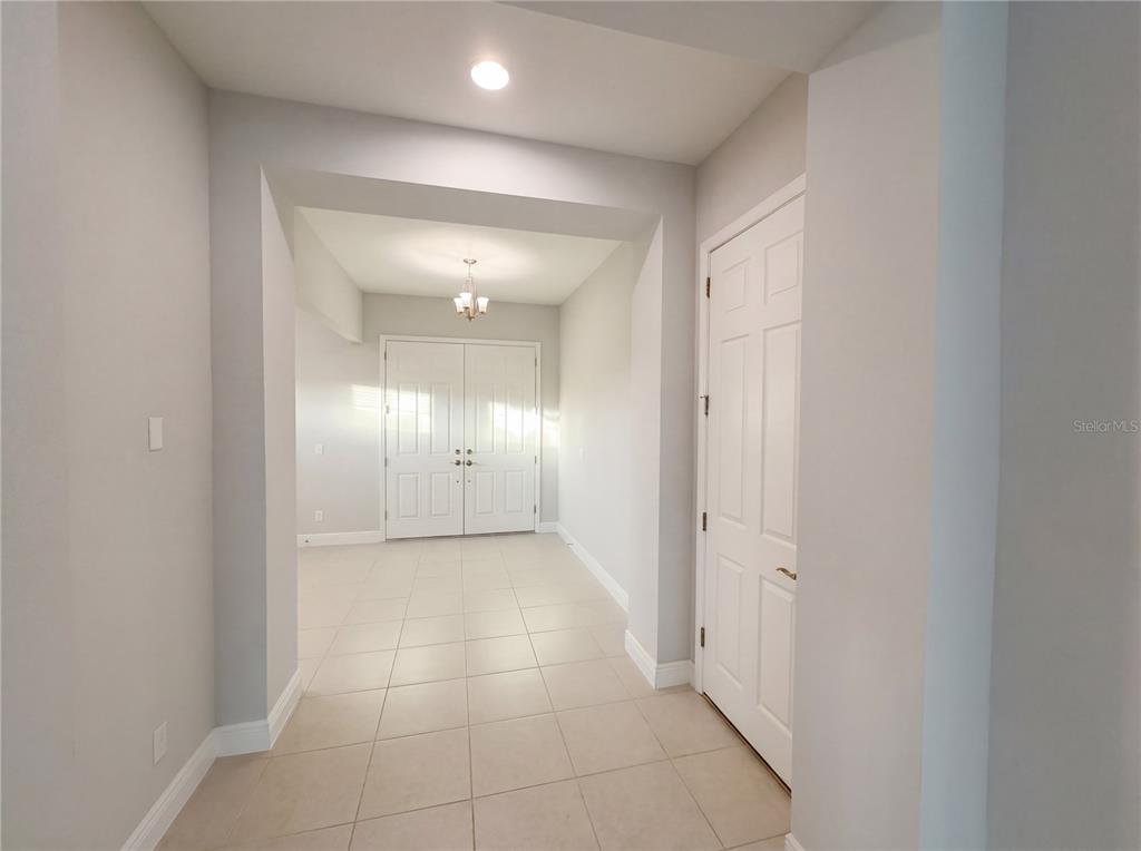 11277 Rustic Timber Loop San Antonio, FL 33576 - Photo 11 of 55