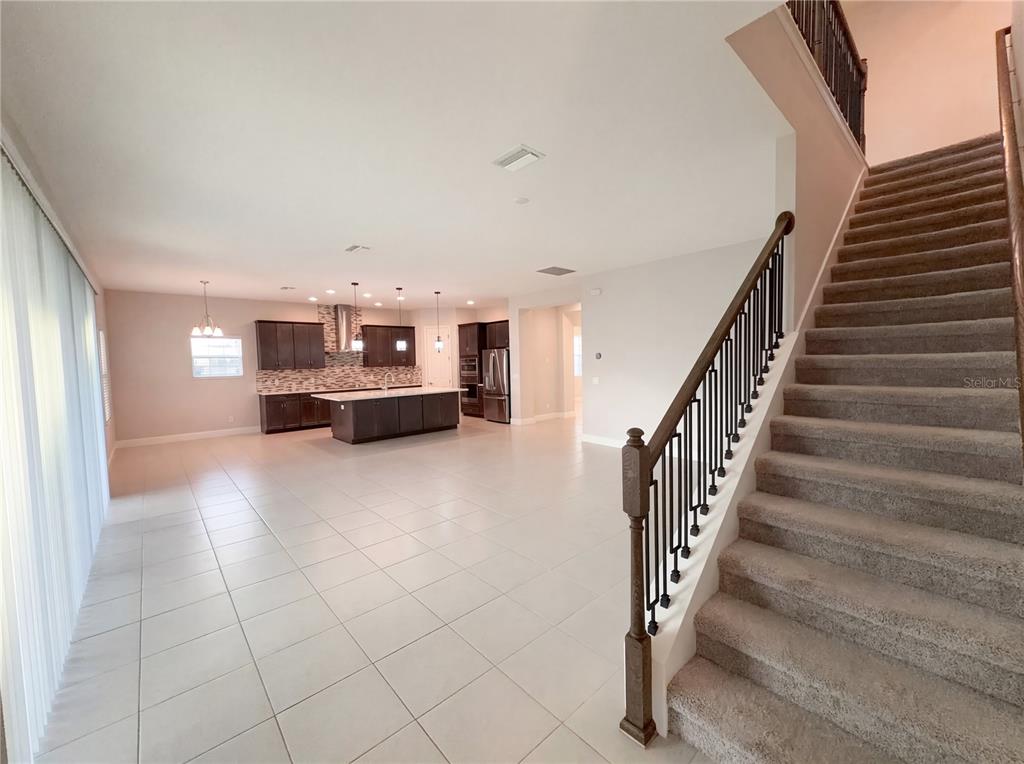 11277 Rustic Timber Loop San Antonio, FL 33576 - Photo 15 of 55 a living room with furniture and a table
