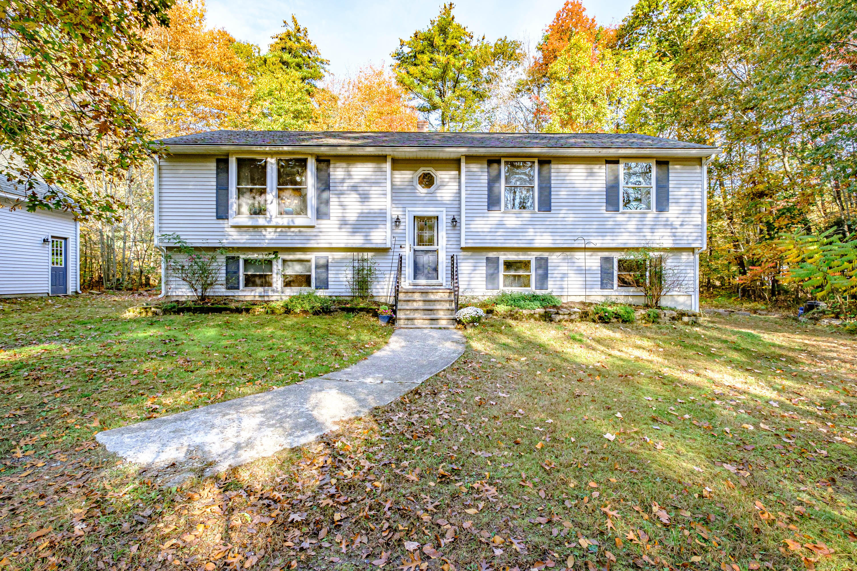 28 Gould Road Dayton, ME 04005 - Photo 4 of 66 20231025gp-60005