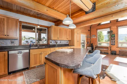 $1,234,567 | 975 West 9000 South, Victor, ID 83455