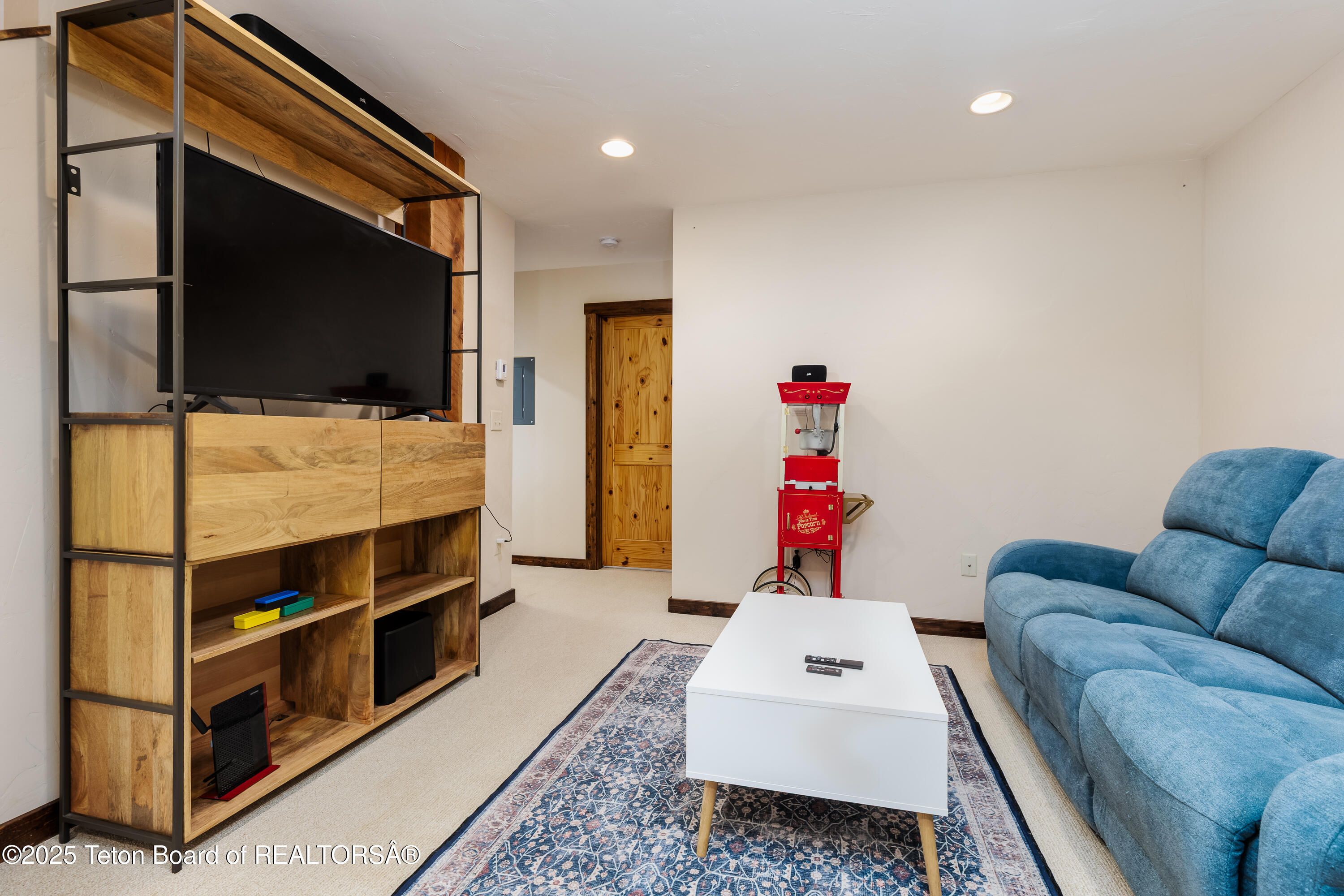 975 West 9000 South Victor, ID 83455 - Photo 19 of 43 Downstairs living