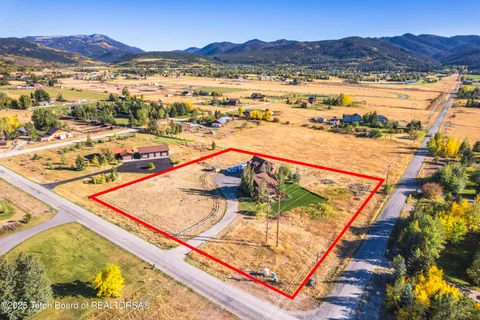 $1,234,567 | 975 West 9000 South, Victor, ID 83455