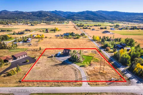 $1,234,567 | 975 West 9000 South, Victor, ID 83455