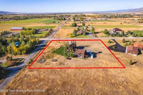 $1,234,567 | 975 West 9000 South, Victor, ID 83455