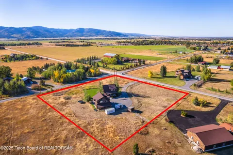 $1,234,567 | 975 West 9000 South, Victor, ID 83455