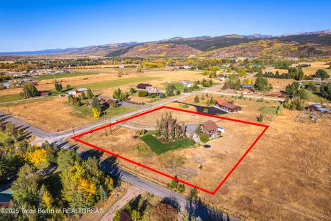 $1,234,567 | 975 West 9000 South, Victor, ID 83455