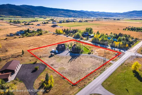 $1,234,567 | 975 West 9000 South, Victor, ID 83455