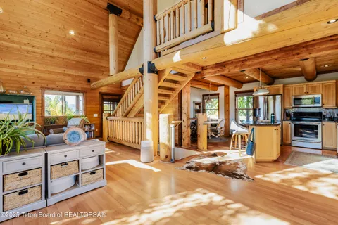 $1,234,567 | 975 West 9000 South, Victor, ID 83455