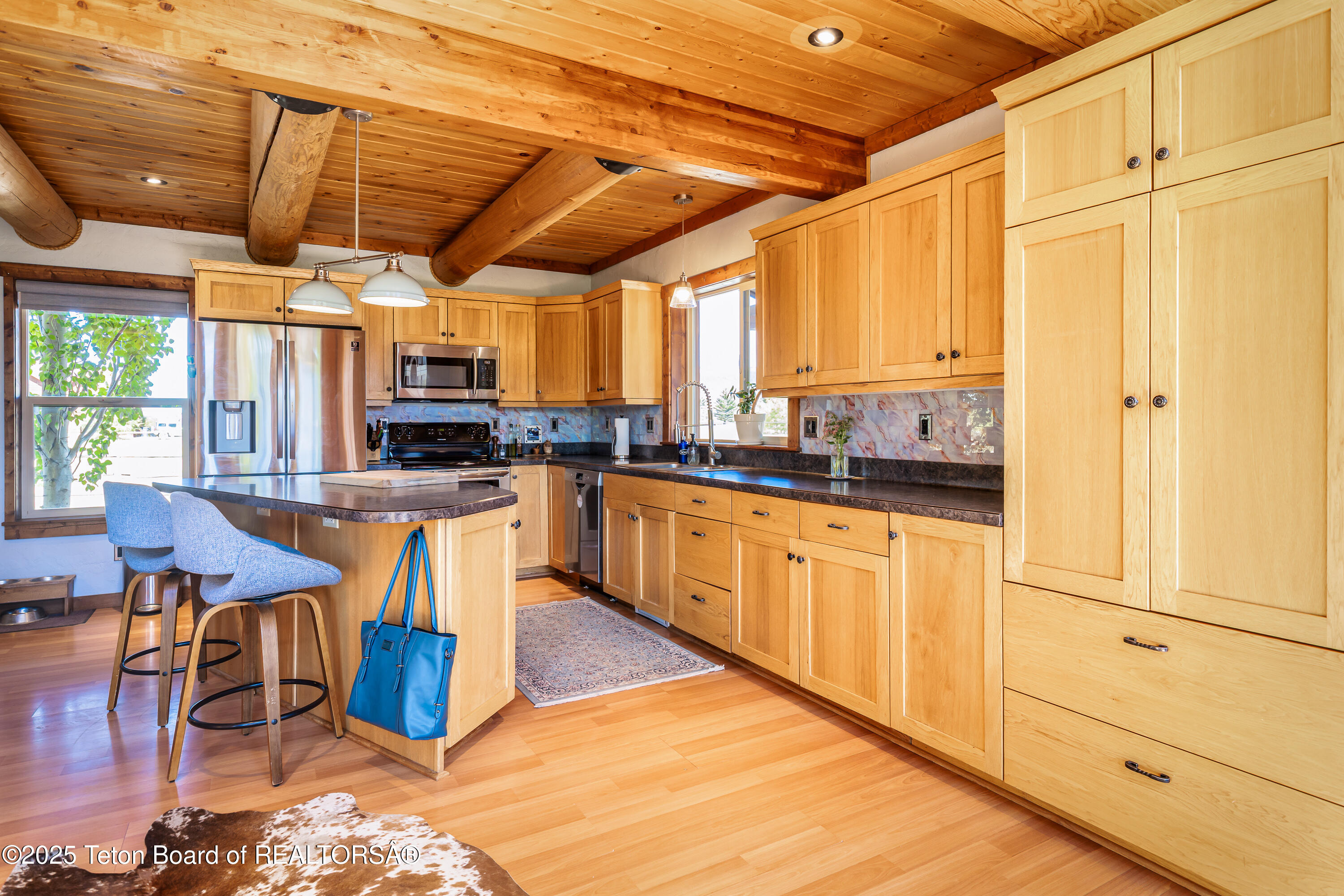 975 West 9000 South Victor, ID 83455 - Photo 9 of 43 Kitchen