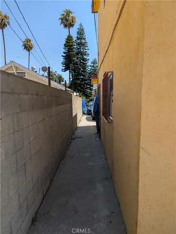 a view of a pathway of a building