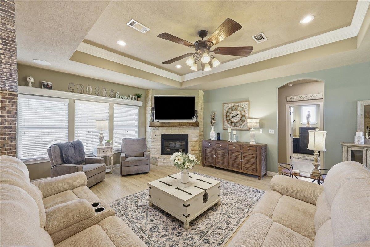 1615 Quail Run Beaumont, TX 77705 - Photo 15 of 49