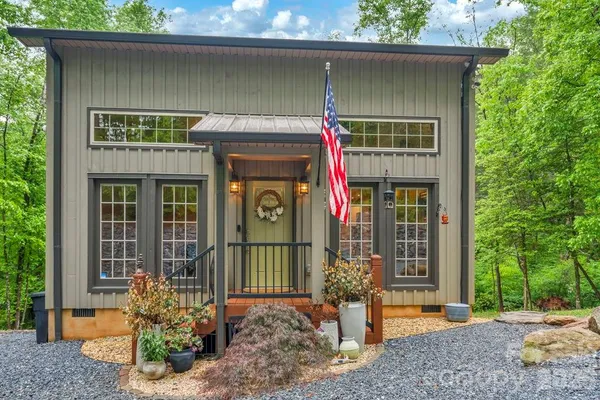 $384,900 | 38 Macey Drive, Nebo, NC 28761