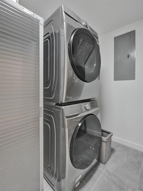 260 Northwest 36th Street Boca Raton, FL 33431 - Photo 24 of 35 a utility room with dryer and washer