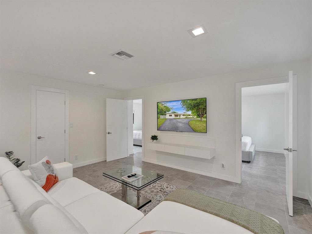 260 Northwest 36th Street Boca Raton, FL 33431 - Photo 32 of 35 a living room with furniture