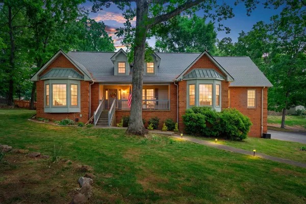 $625,000 | 516 Tyler Court, Cottontown, TN 37048