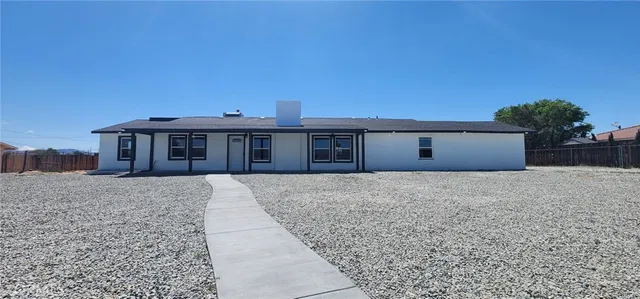 $419,900 | 21483 Highway 18, Apple Valley, CA 92307
